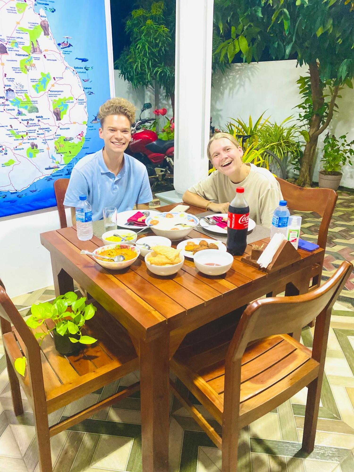 Mario Family Villa And Restaurant เนกอมโบ ภายนอก รูปภาพ